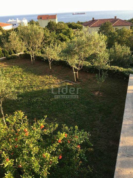 Hiša Kostrena, 214m2