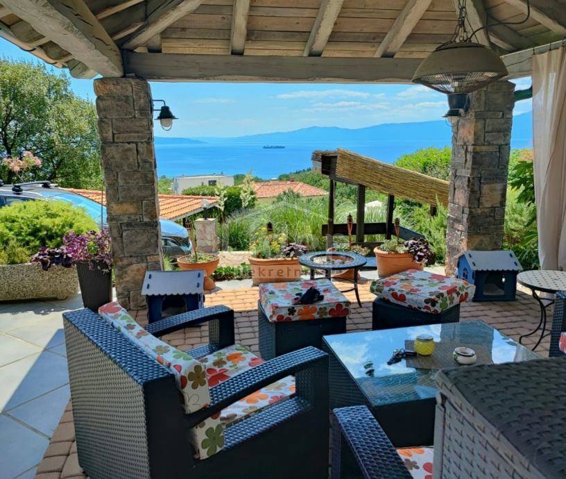 Hiša Kostrena, 214m2