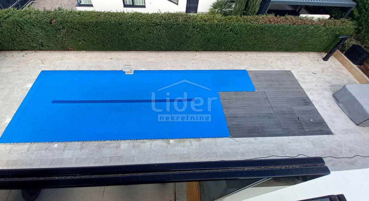 Hiša Fažana, 300m2