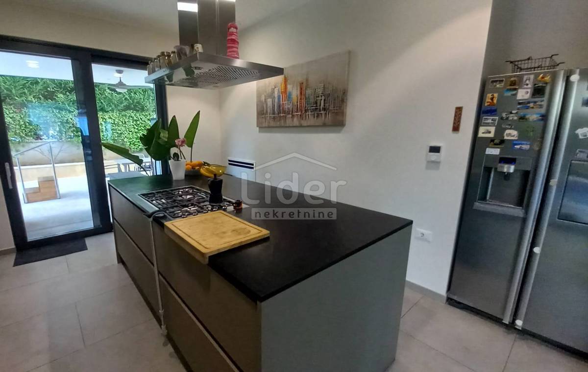 Hiša Fažana, 300m2