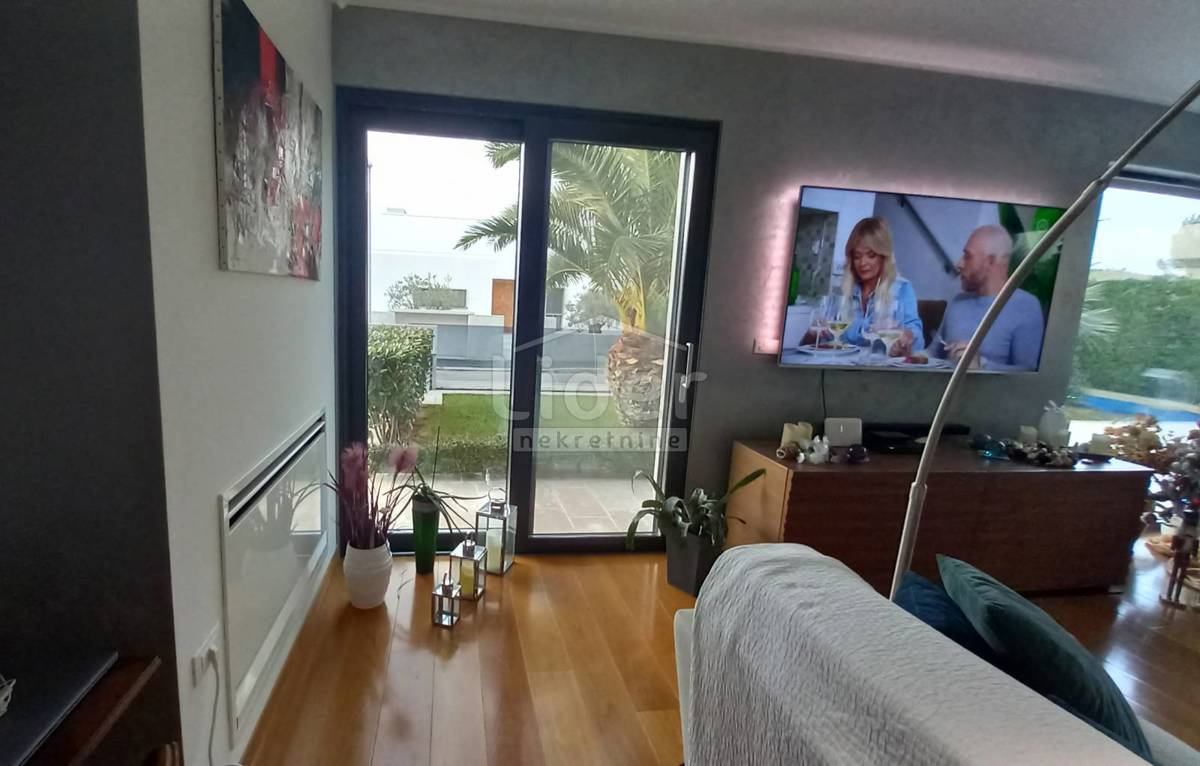 Hiša Fažana, 300m2