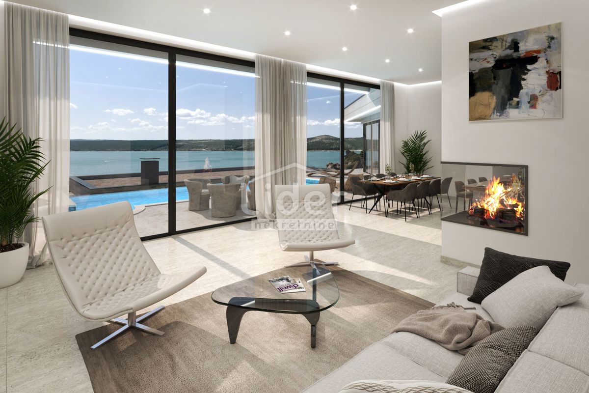 Hiša Posedarje, 200m2