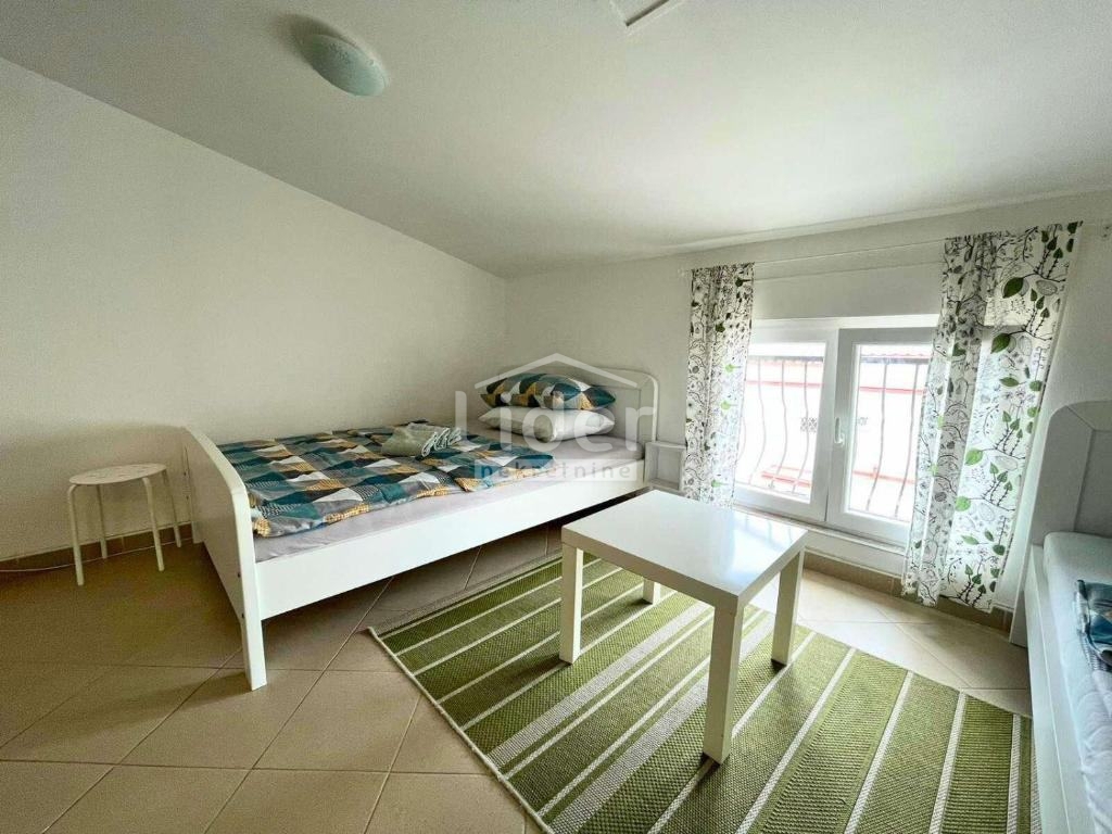 Apartma Crikvenica, 84m2