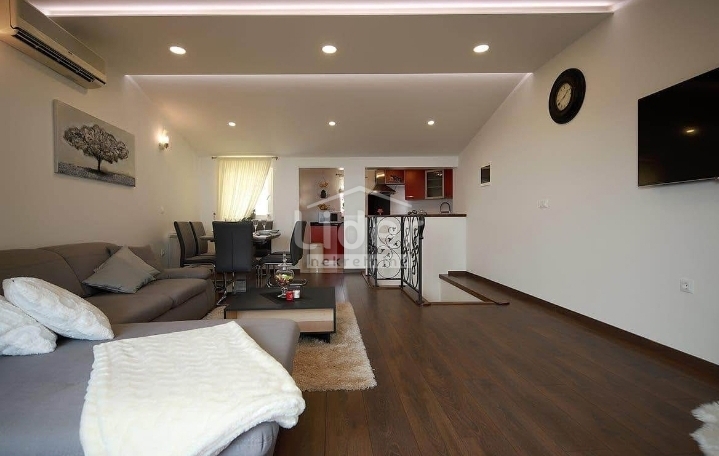 Stanovanje Ičići, 67m2