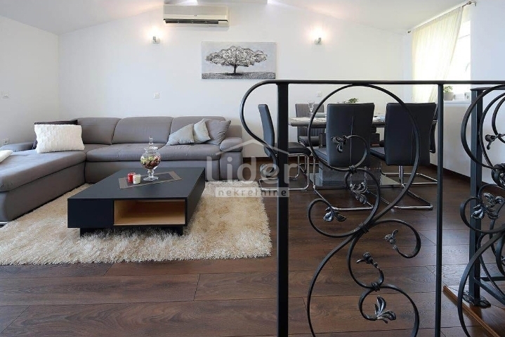 Stanovanje Ičići, 67m2