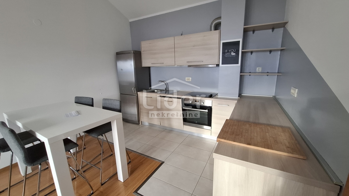 Stanovanje Pobri, 77m2