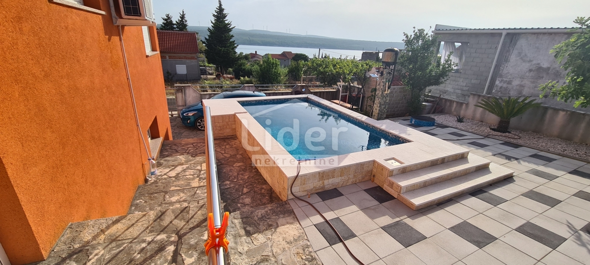 Hiša Kruševo, 220m2