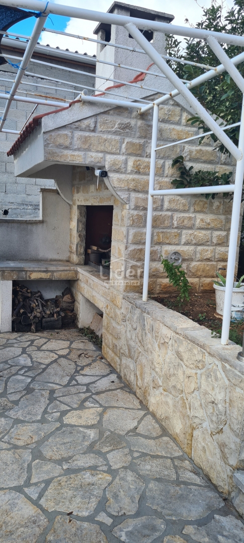 Hiša Kruševo, 220m2