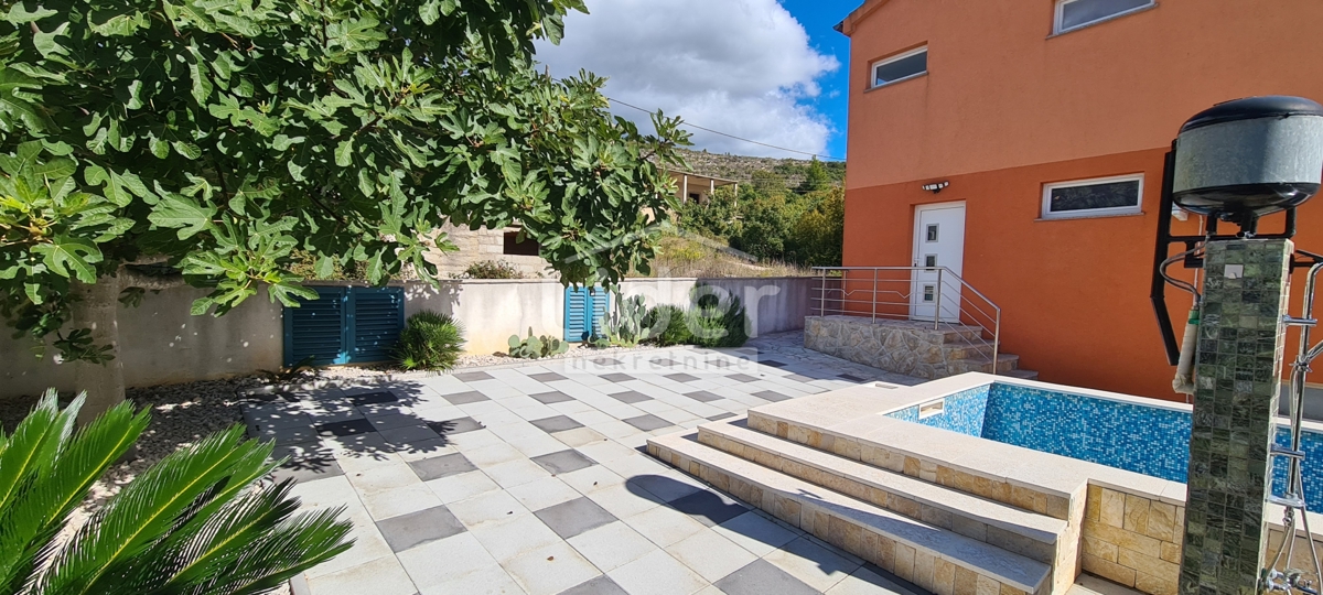 Hiša Kruševo, 220m2