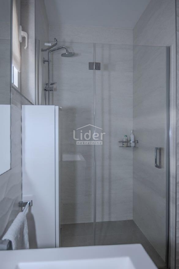 Stanovanje Opatija - Centar, 267m2