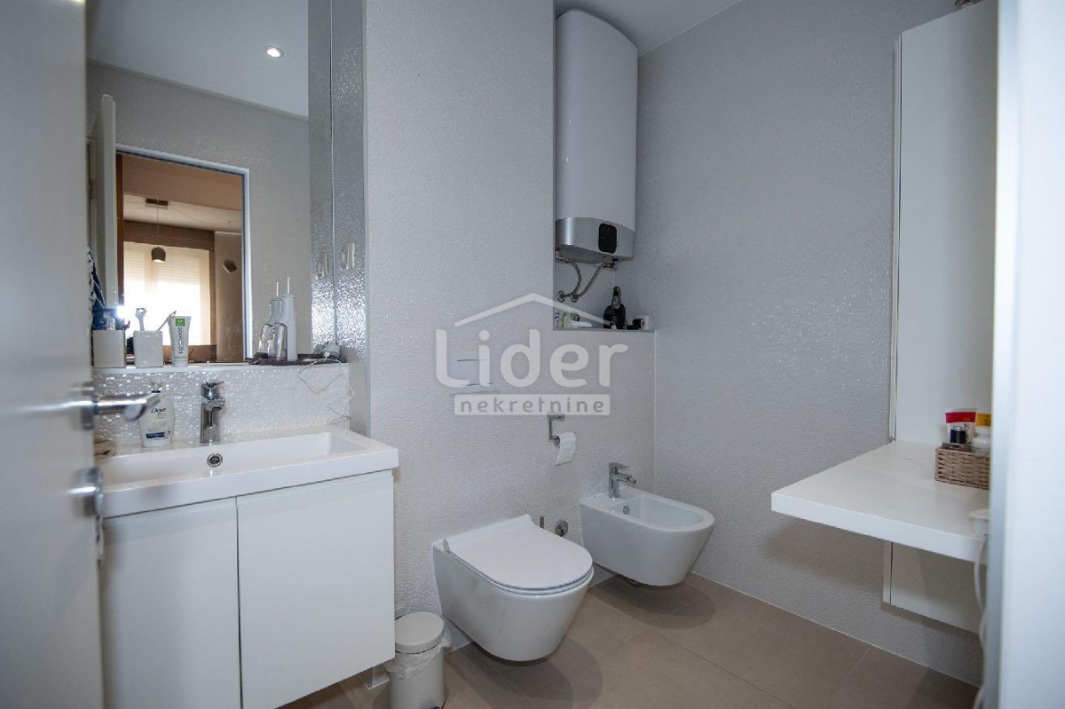 Stanovanje Opatija - Centar, 267m2