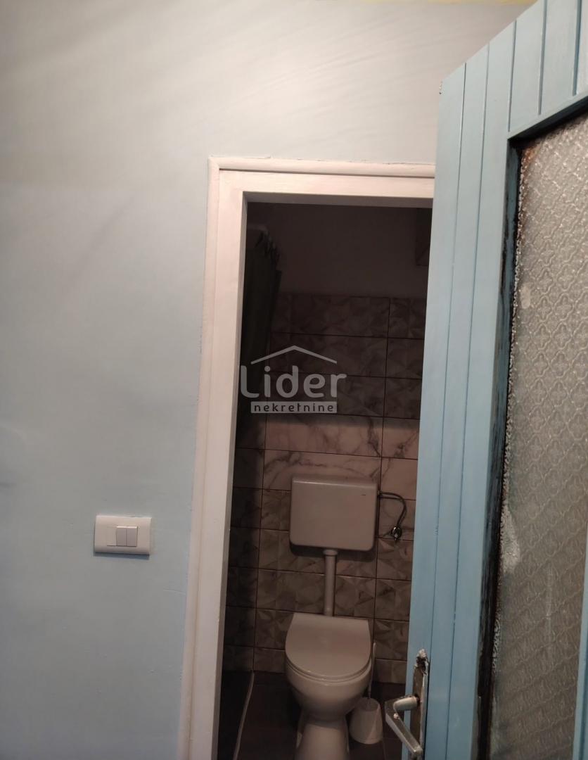 Hiša Grižane-Belgrad, 300m2