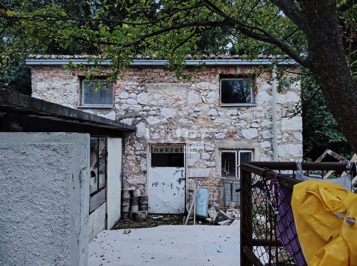 Hiša Grižane-Belgrad, 300m2