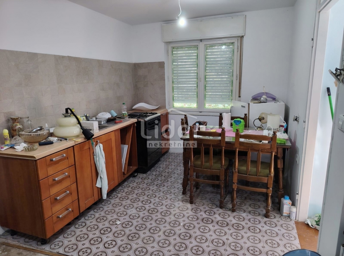 Hiša Grižane-Belgrad, 300m2