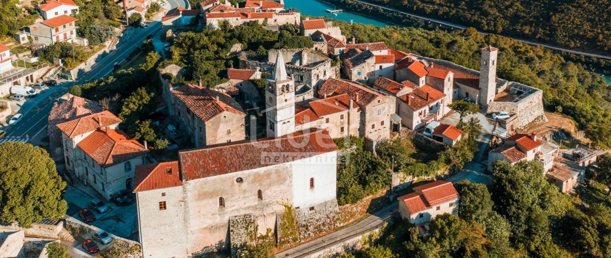 Zemljišče Kršan, 5000m2