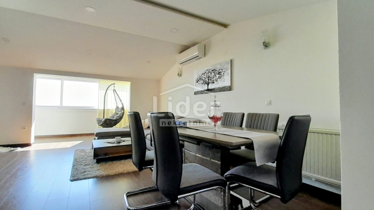 Hiša Poljane, Opatija - Okolica, 67m2