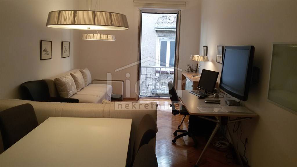 Stanovanje Centar, 60m2