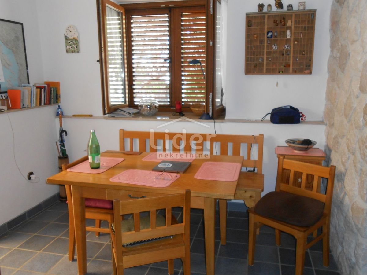 Hiša Bunica-biličevica, 170m2