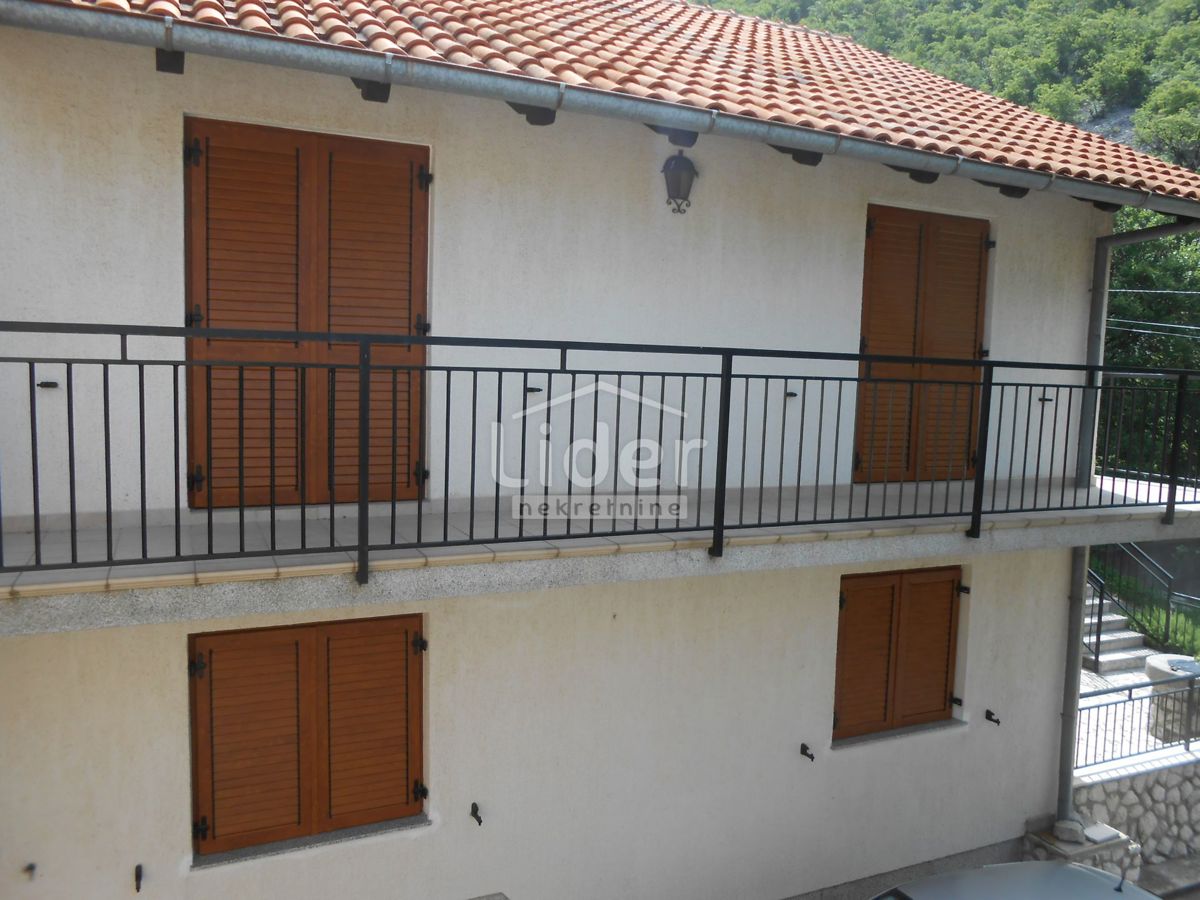 Hiša Bunica-biličevica, 170m2