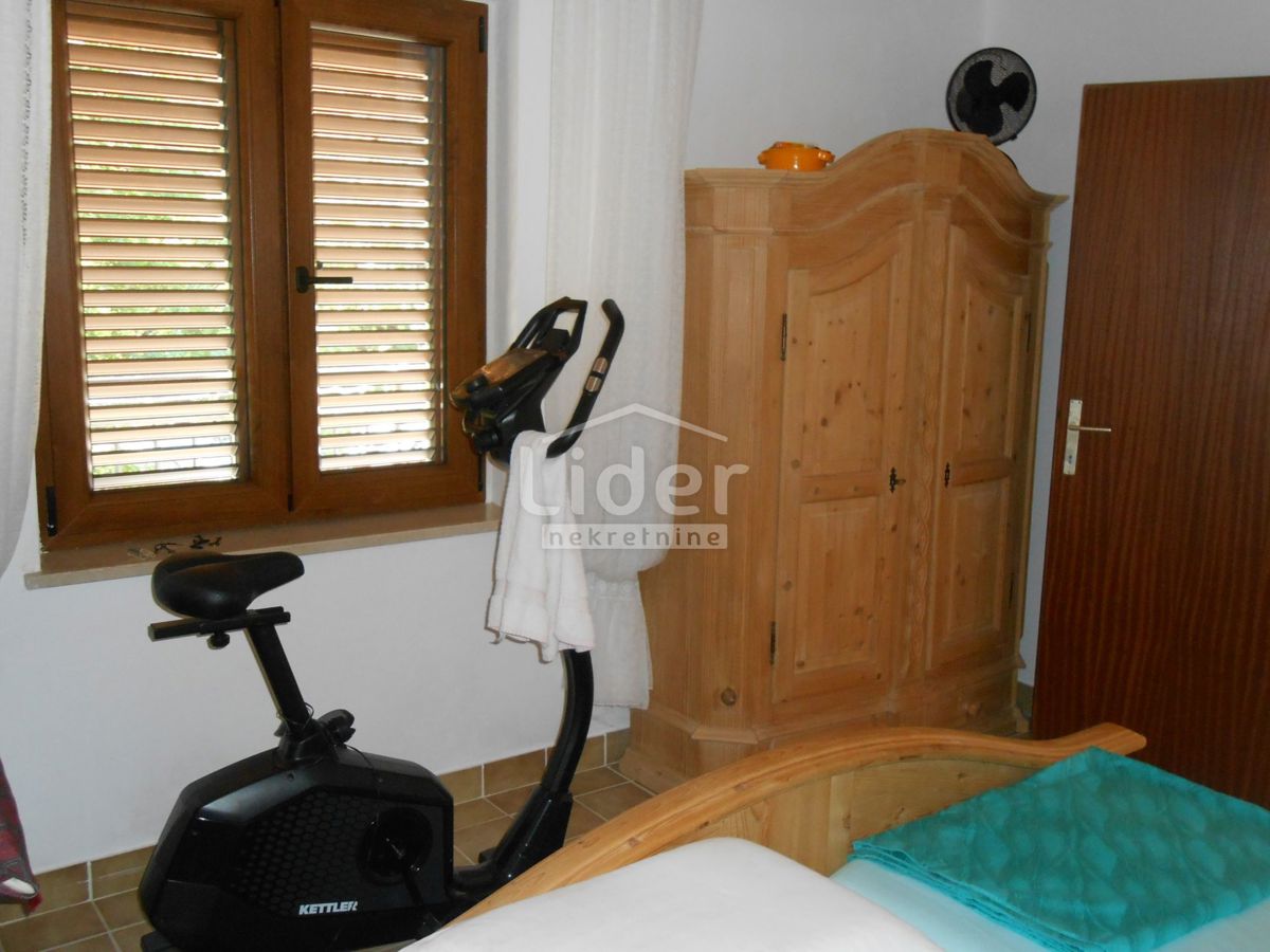 Hiša Bunica-biličevica, 170m2