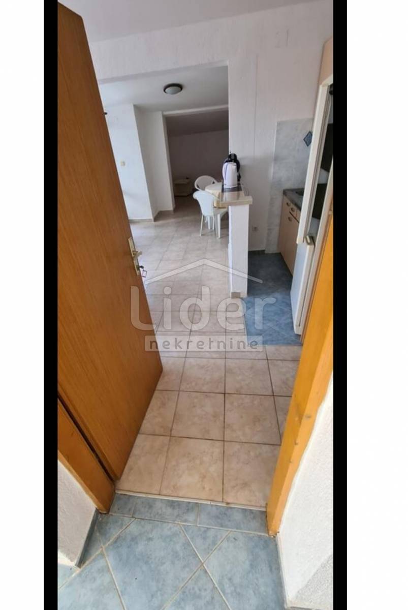 Hiša Malinska, 860m2