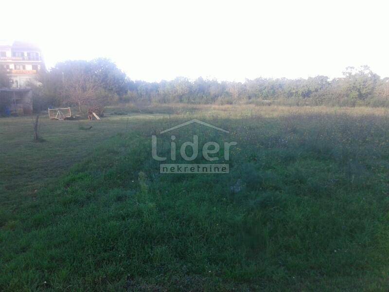 Zemljišče Rovinj, 5860m2