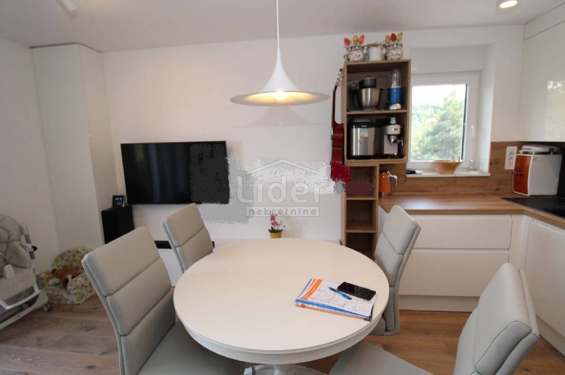 Stanovanje Turnić, 61m2