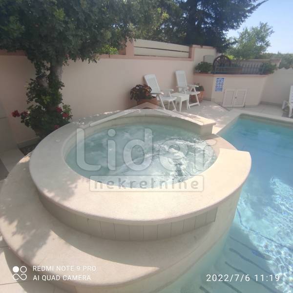 Hiša Vintijan, 502m2