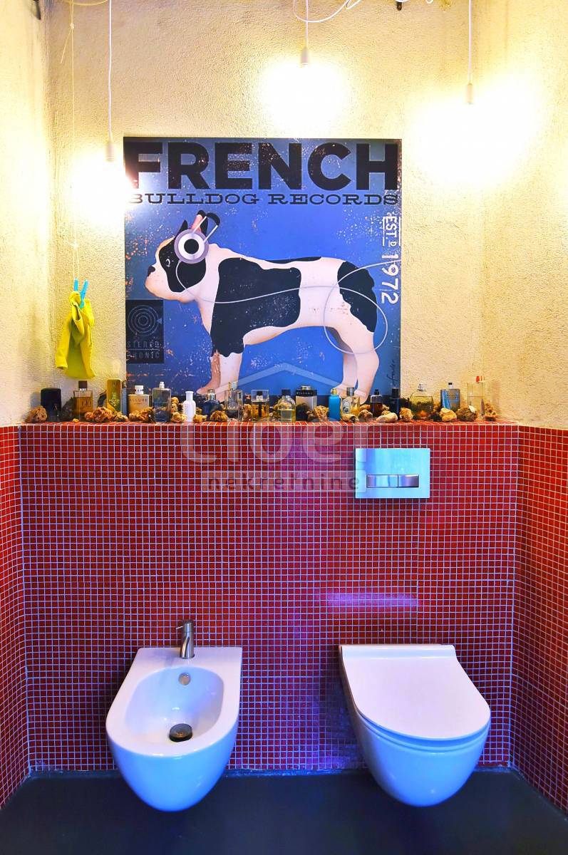 Hiša Kostrena Sveta Lucija, 250m2