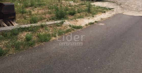 Zemljišče Saršoni, 1245m2