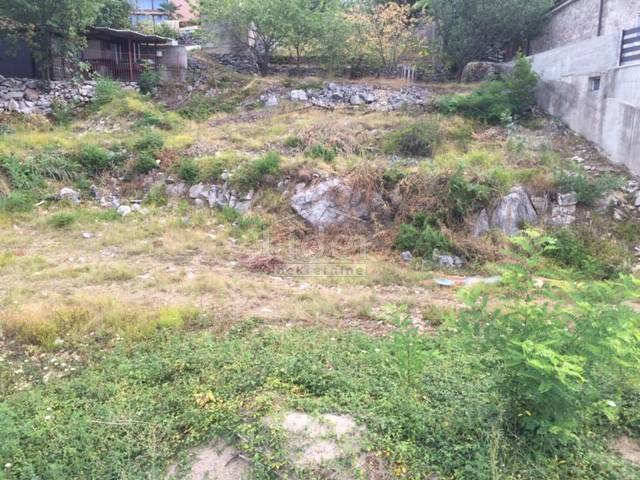 Zemljišče Saršoni, 1245m2