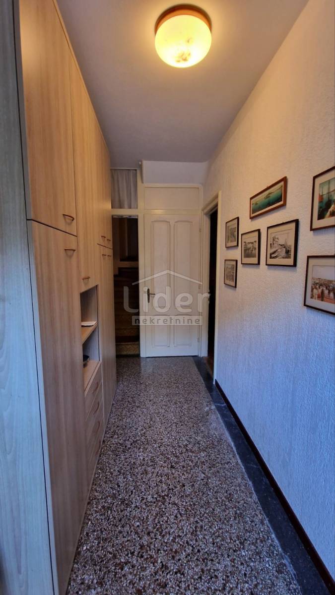 Hiša Mali Lošinj, 356m2