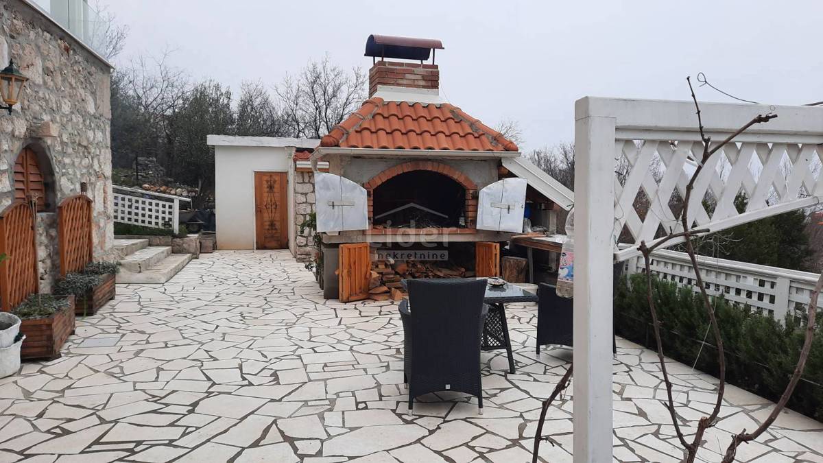 Hiša Dramalj, 330m2