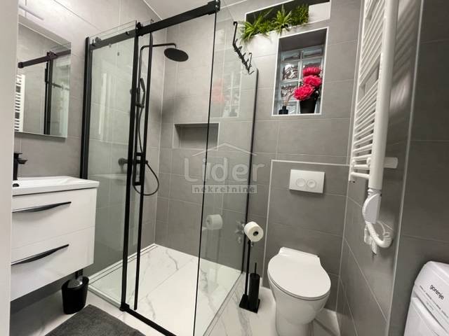 Hiša Opatija - Centar, 427m2