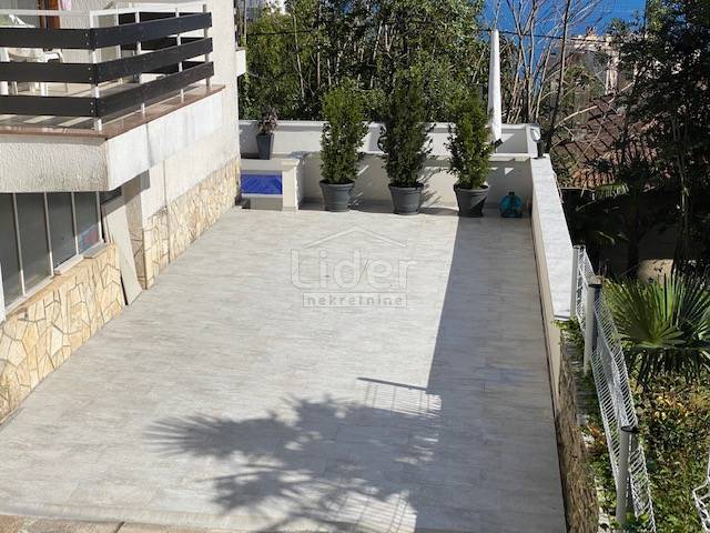 Hiša Opatija - Centar, 427m2