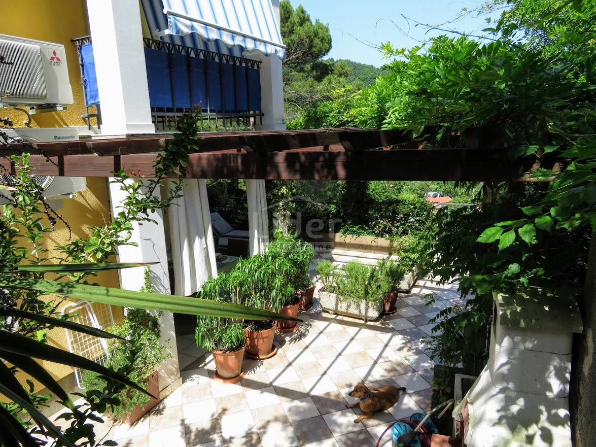 Stanovanje Mošćenička Draga, 110m2