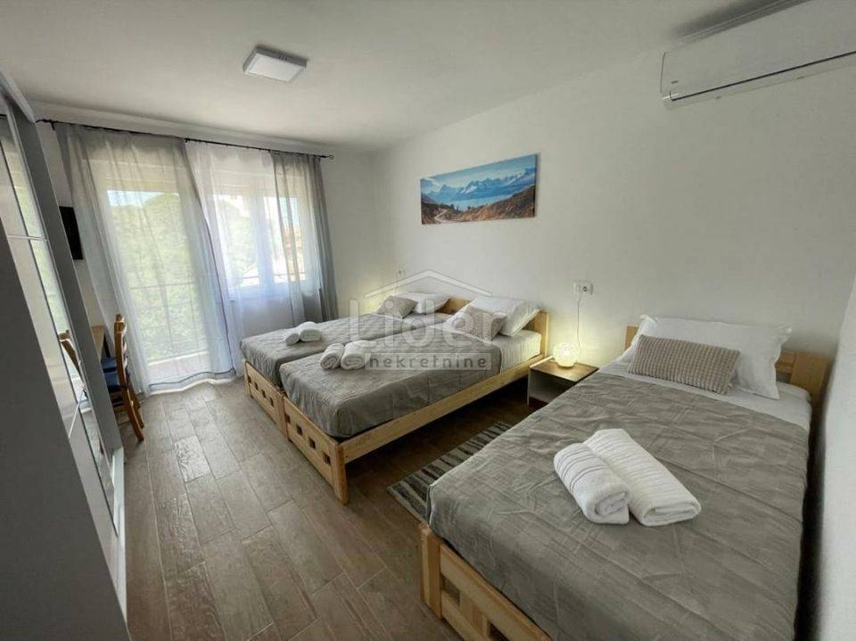 Hiša Plomin Luka, 270m2