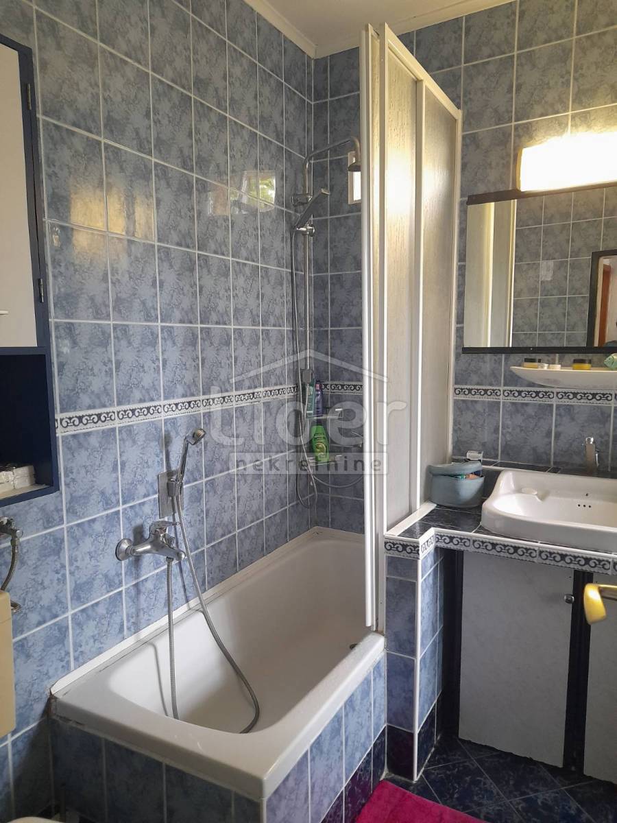 Hiša Mali Lošinj, 260m2