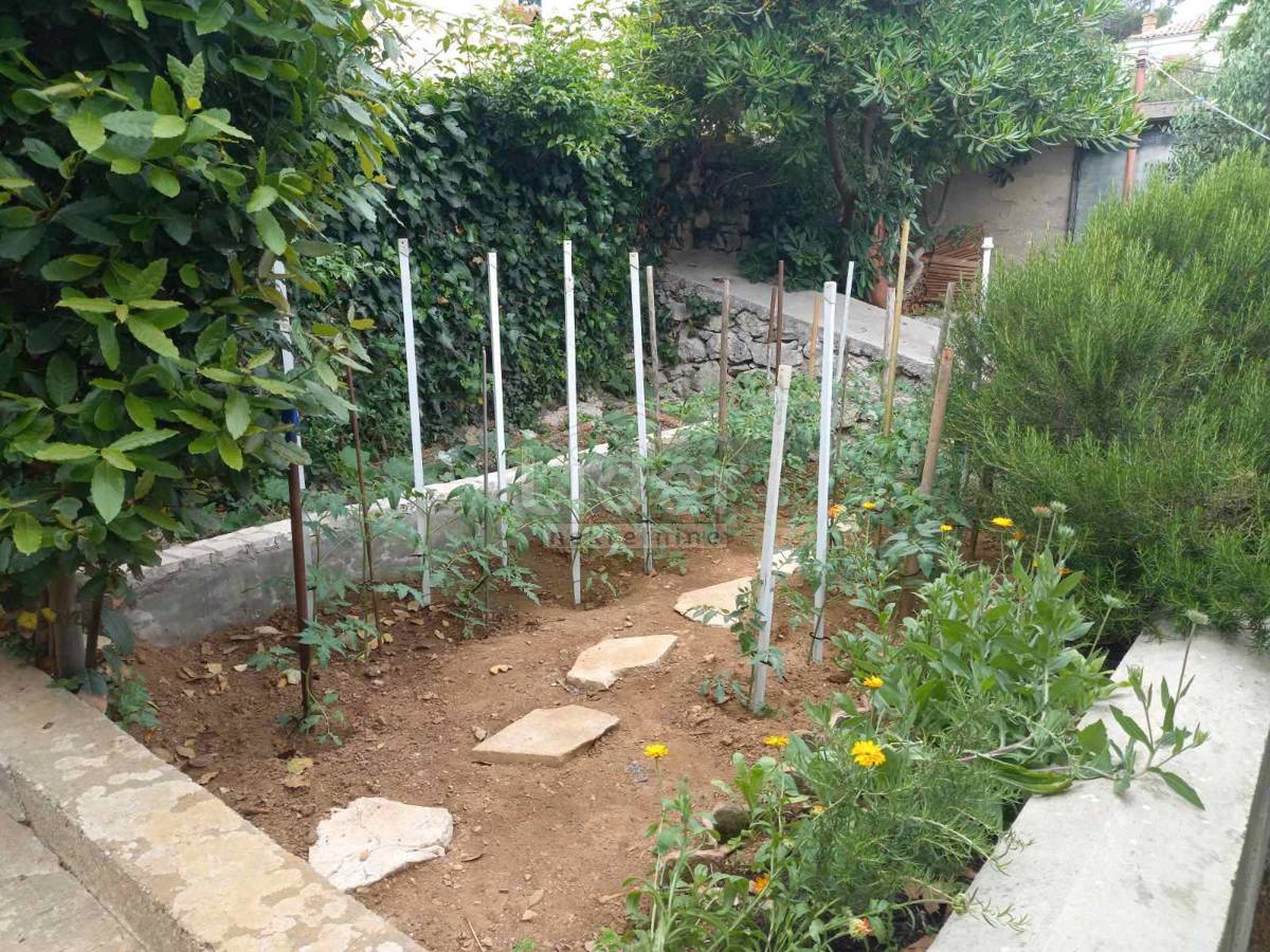 Hiša Mali Lošinj, 260m2