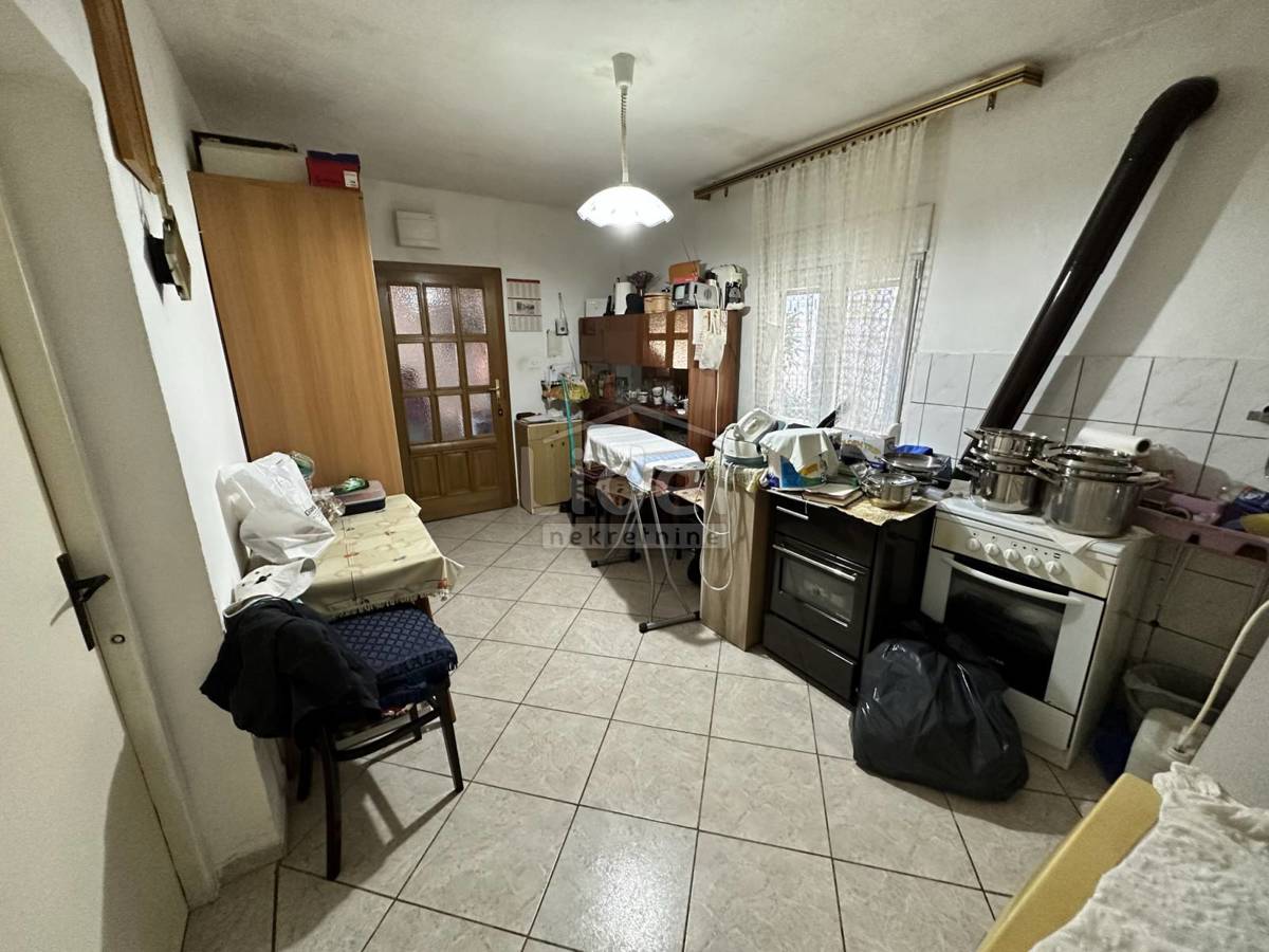 Hiša Kruševo, 187m2