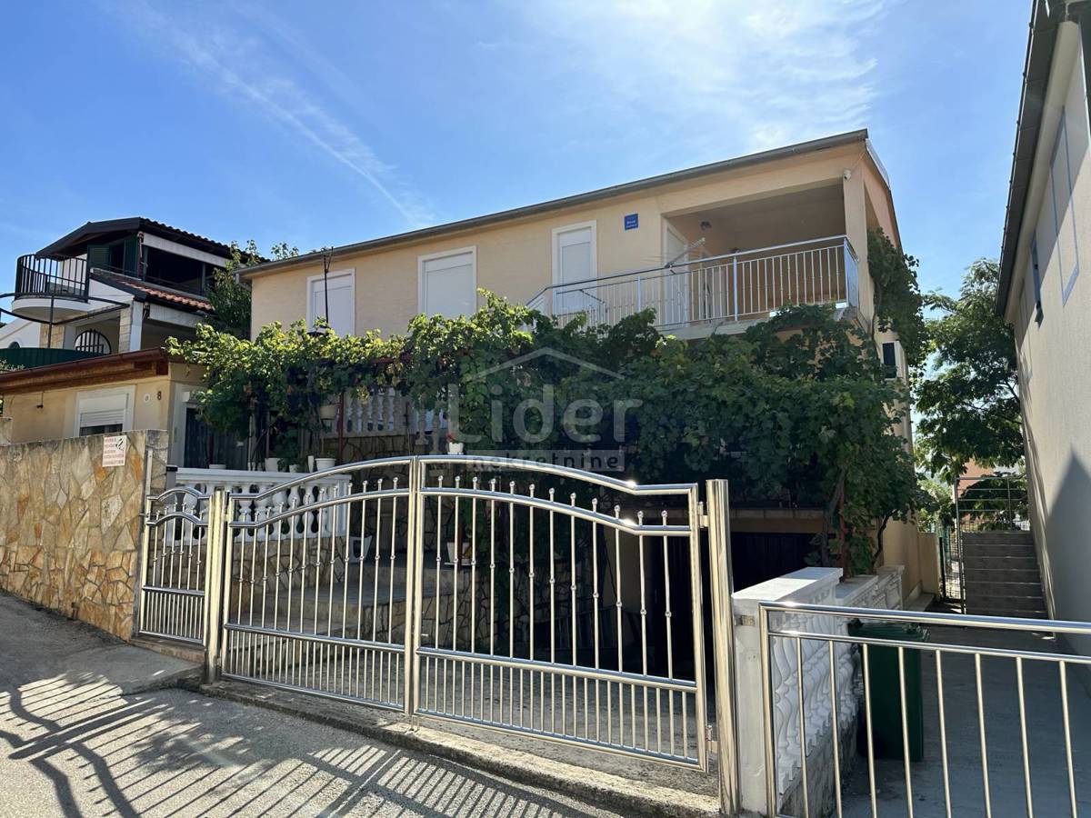 Hiša Kruševo, 187m2