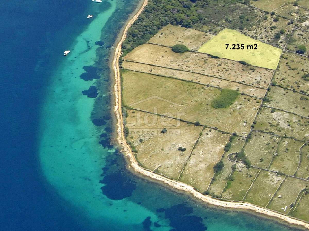 Zemljišče Novalja, 7235m2