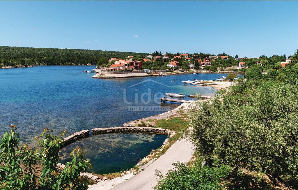 Hiša Kruševo, 353m2