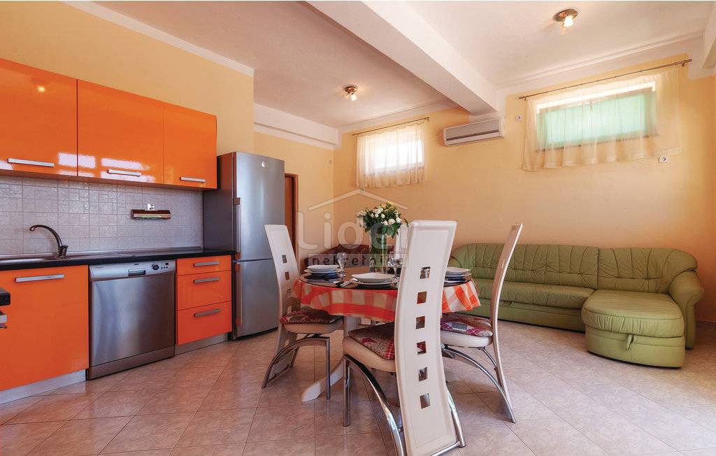 Hiša Kruševo, 353m2