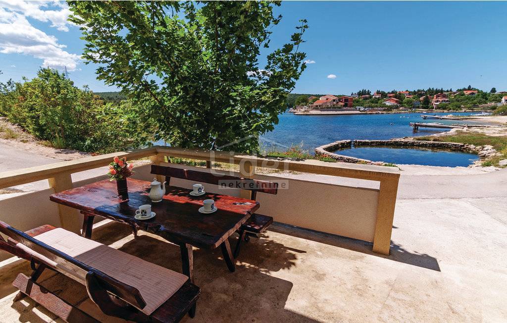 Hiša Kruševo, 353m2