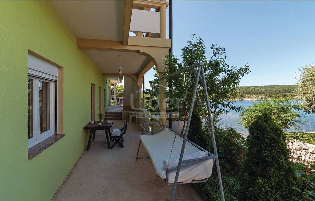 Hiša Kruševo, 353m2