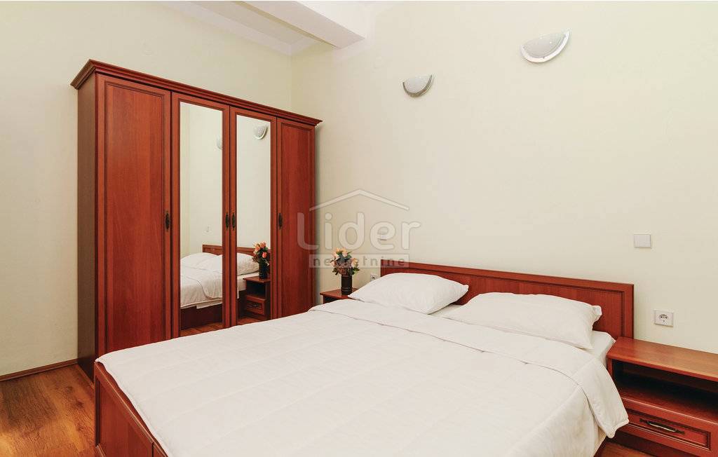 Hiša Kruševo, 353m2