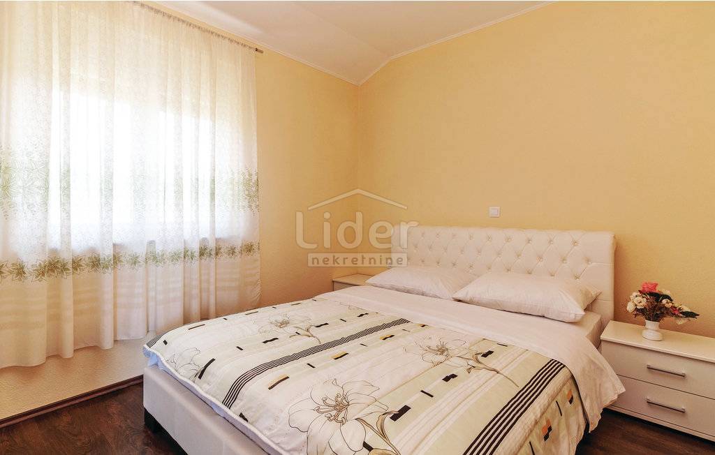 Hiša Kruševo, 353m2