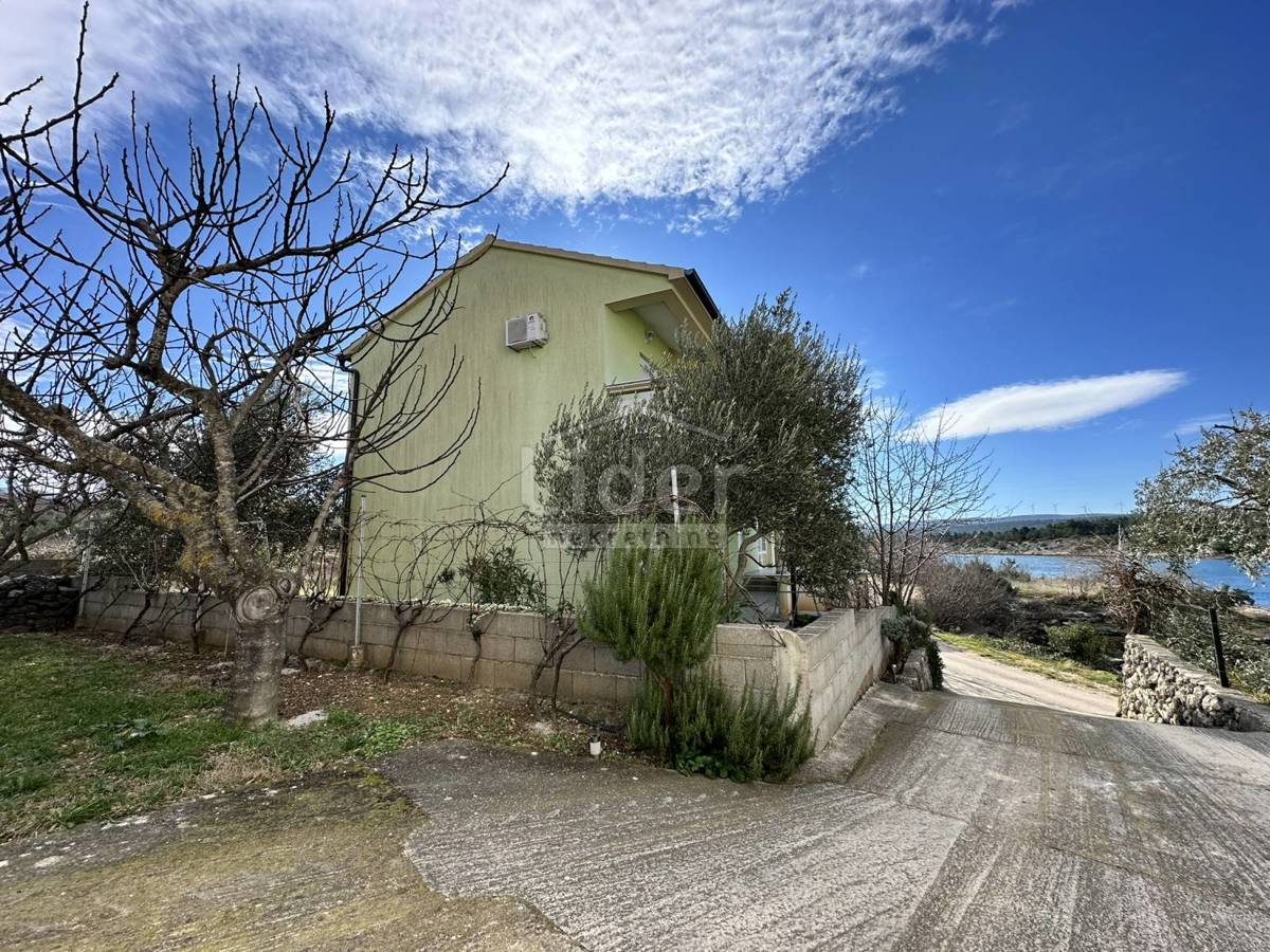 Hiša Kruševo, 353m2