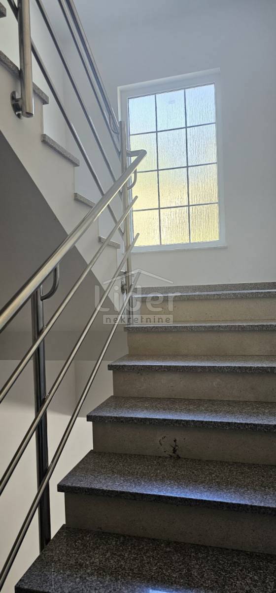 Apartma Novalja, 97m2